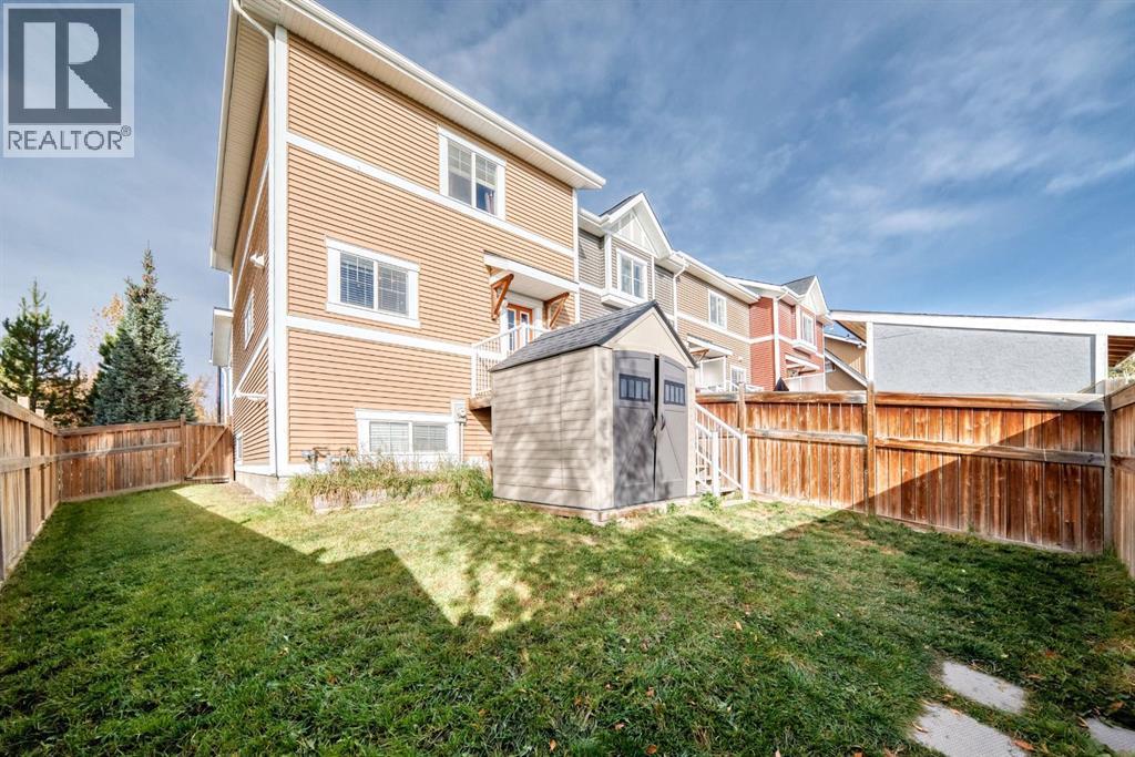 44 Sunset Road, Cochrane, Alberta  T4C 0H4 - Photo 2 - A2244245