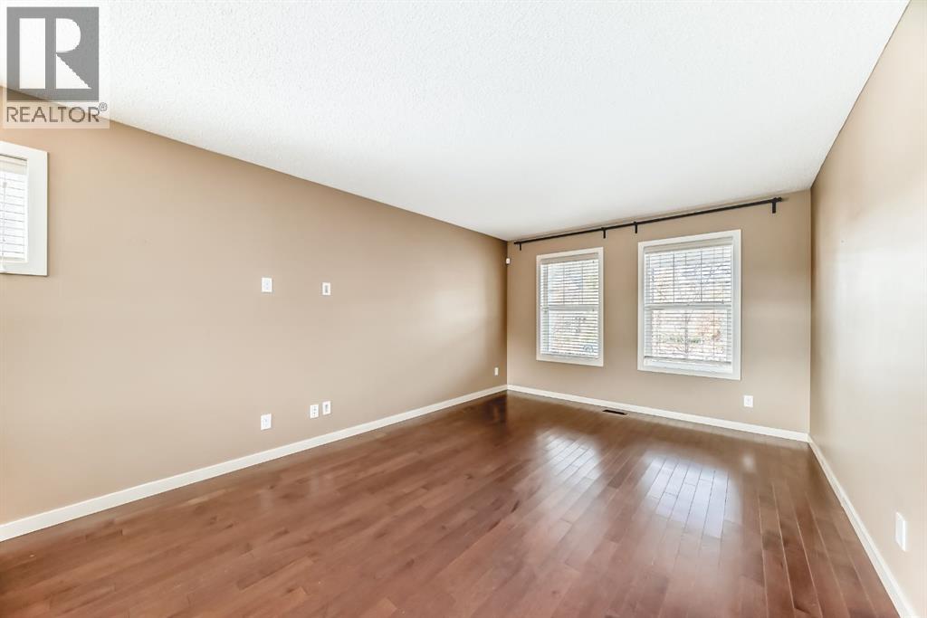 44 Sunset Road, Cochrane, Alberta  T4C 0H4 - Photo 9 - A2244245