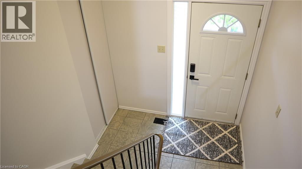 297 Bluevale Street N Unit# B, Waterloo, Ontario  N2J 4H6 - Photo 6 - 40778933