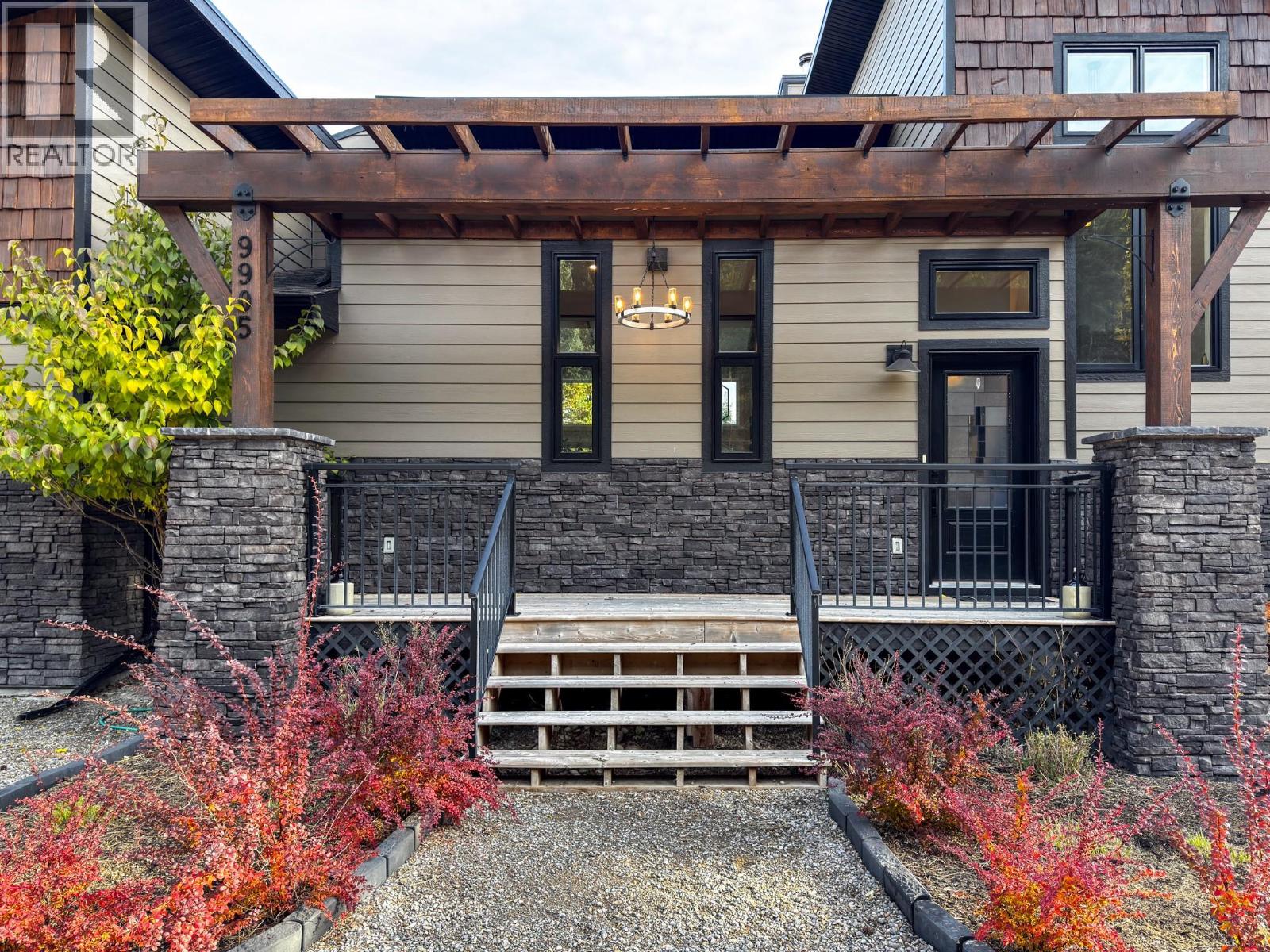 9905 Osprey Landing Drive, Wardner, British Columbia  V0B 2J0 - Photo 4 - 10366794