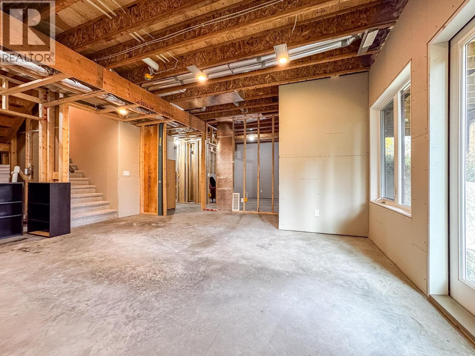 9905 Osprey Landing Drive, Wardner, British Columbia  V0B 2J0 - Photo 32 - 10366794