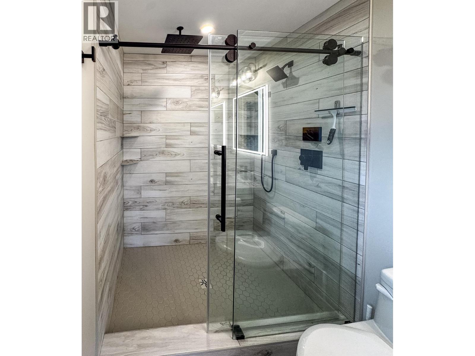 9905 Osprey Landing Drive, Wardner, British Columbia  V0B 2J0 - Photo 21 - 10366794