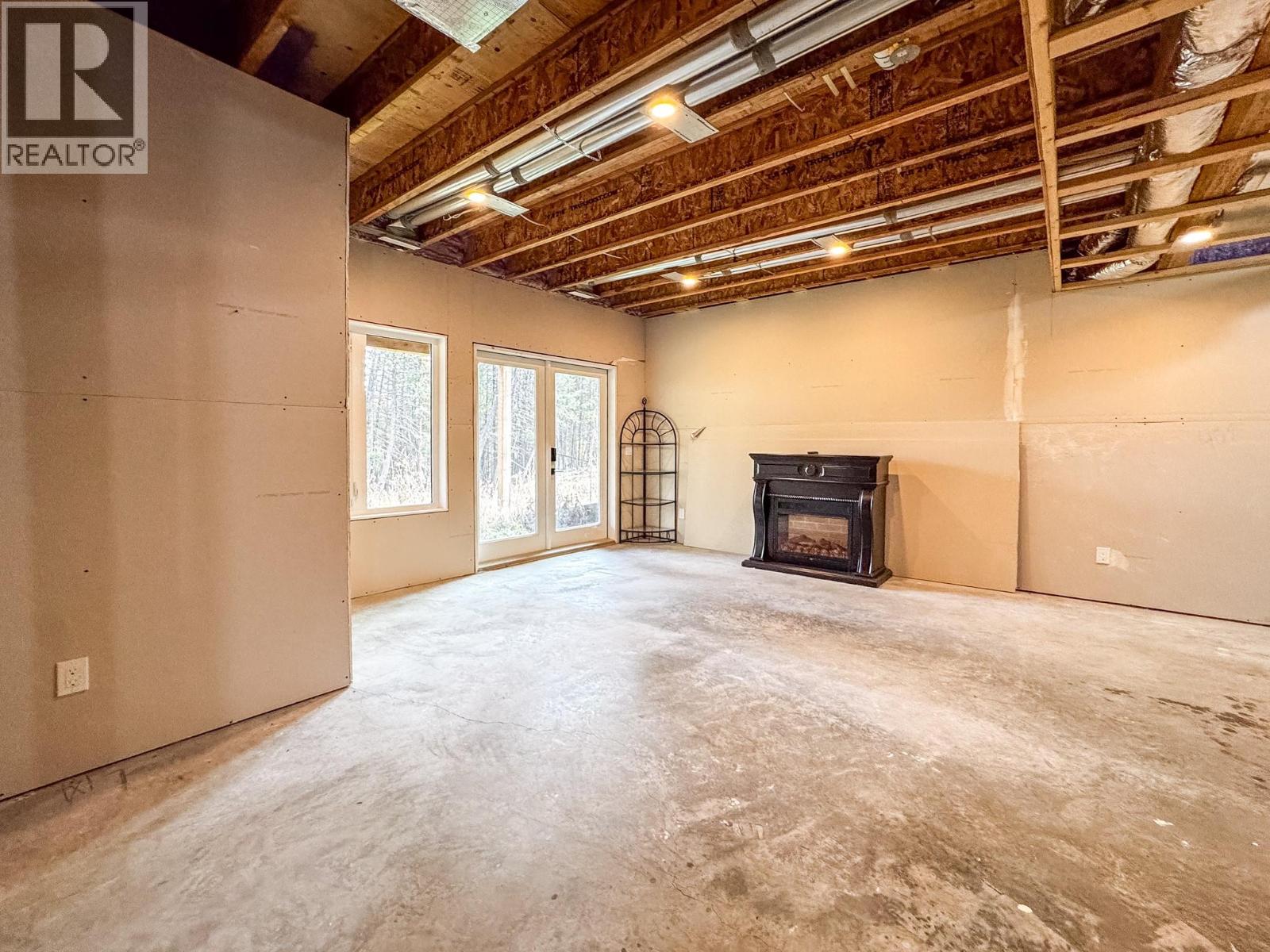 9905 Osprey Landing Drive, Wardner, British Columbia  V0B 2J0 - Photo 31 - 10366794