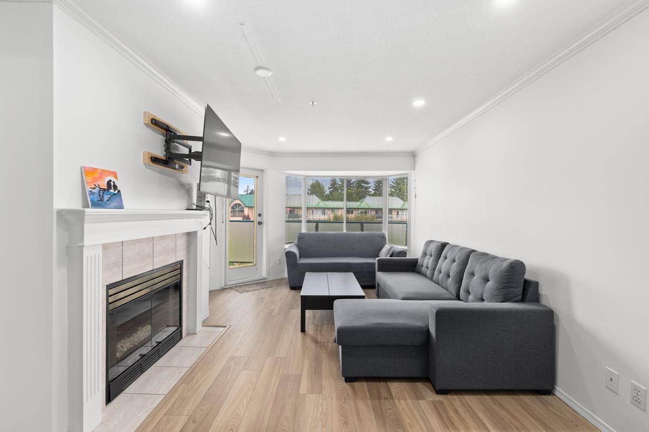 409 2958 Trethewey Street, Abbotsford, British Columbia  V2T 6P6 - Photo 1 - R3062268