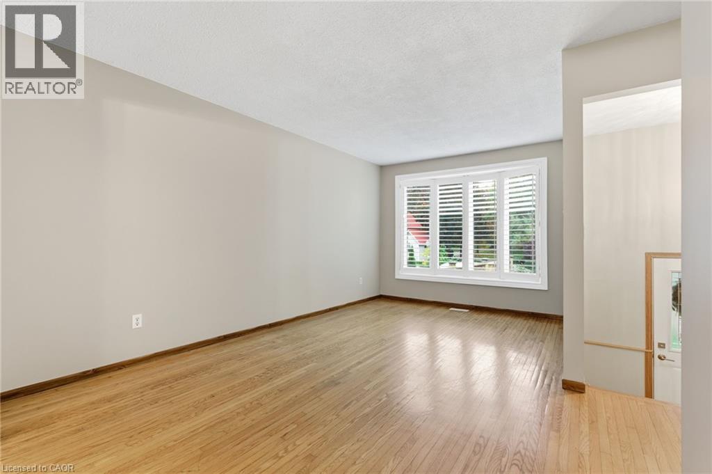 19 Victoria Terrace, Grimsby, Ontario  L3M 2E6 - Photo 12 - 40780370