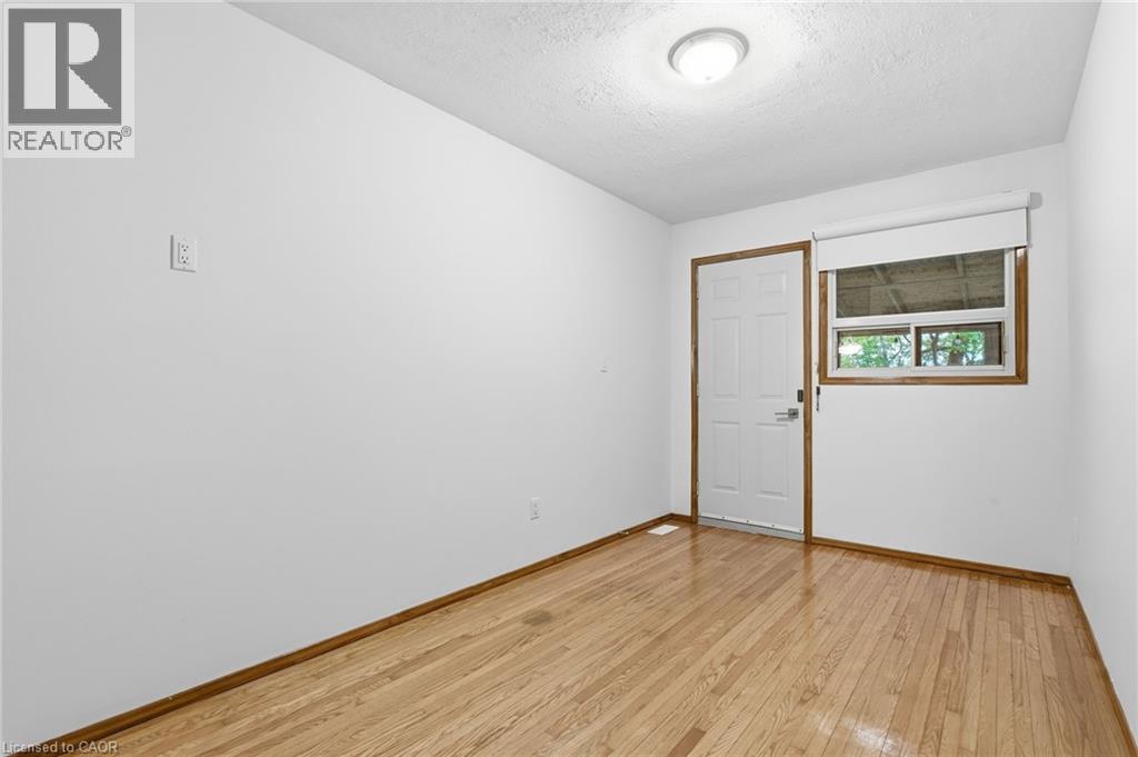 19 Victoria Terrace, Grimsby, Ontario  L3M 2E6 - Photo 25 - 40780370