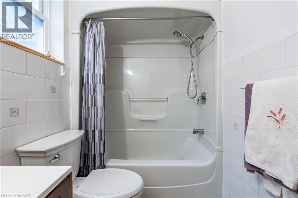 19 Victoria Terrace, Grimsby, Ontario  L3M 2E6 - Photo 28 - 40780370