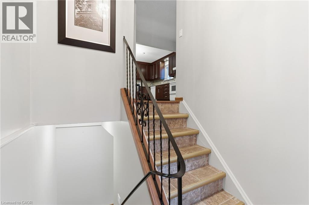 19 Victoria Terrace, Grimsby, Ontario  L3M 2E6 - Photo 10 - 40780370