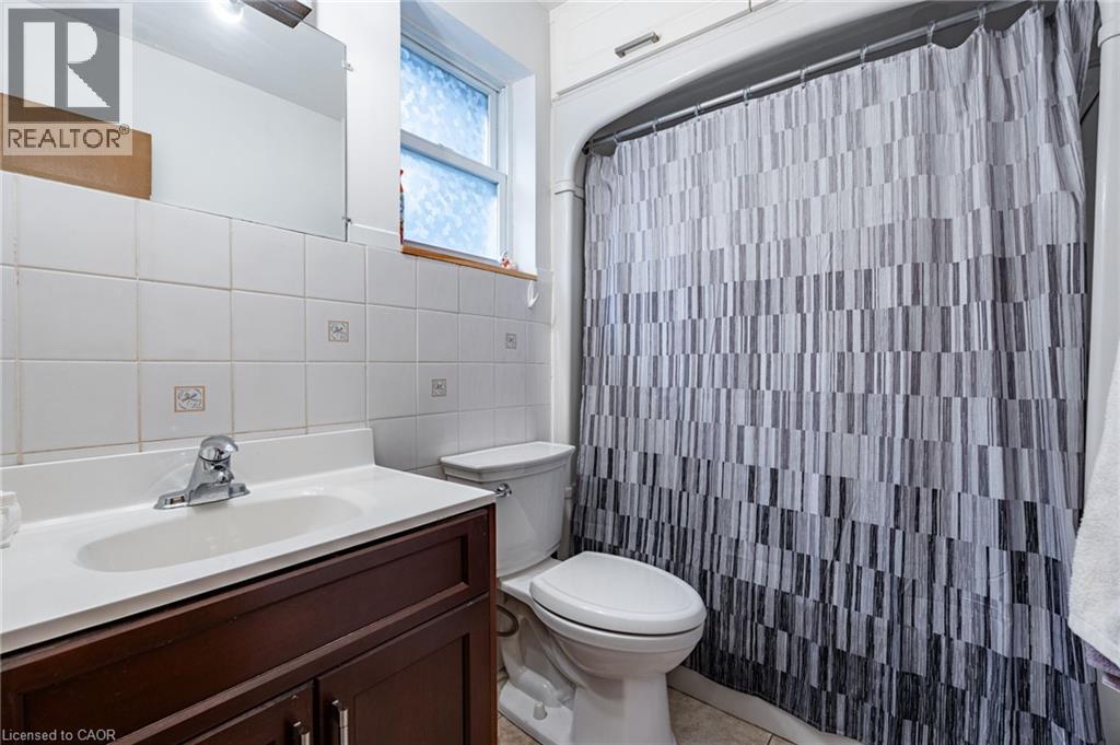 19 Victoria Terrace, Grimsby, Ontario  L3M 2E6 - Photo 29 - 40780370