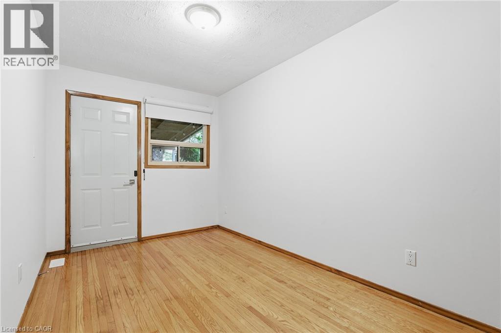 19 Victoria Terrace, Grimsby, Ontario  L3M 2E6 - Photo 24 - 40780370