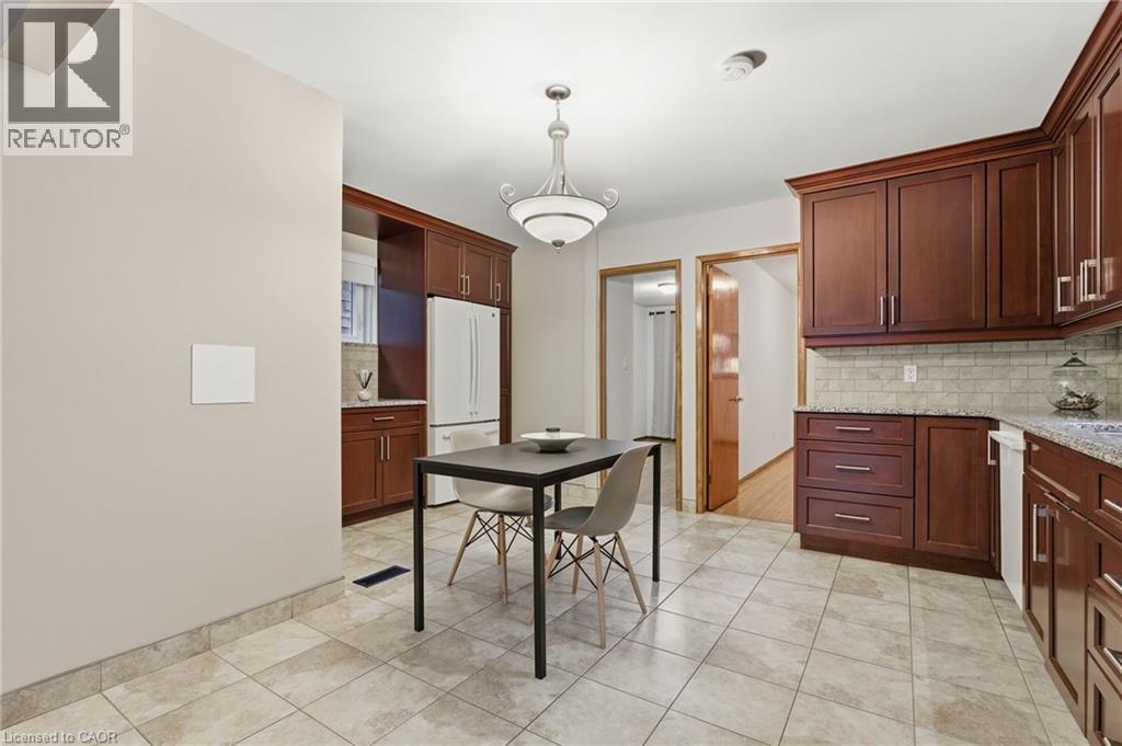 19 Victoria Terrace, Grimsby, Ontario  L3M 2E6 - Photo 15 - 40780370