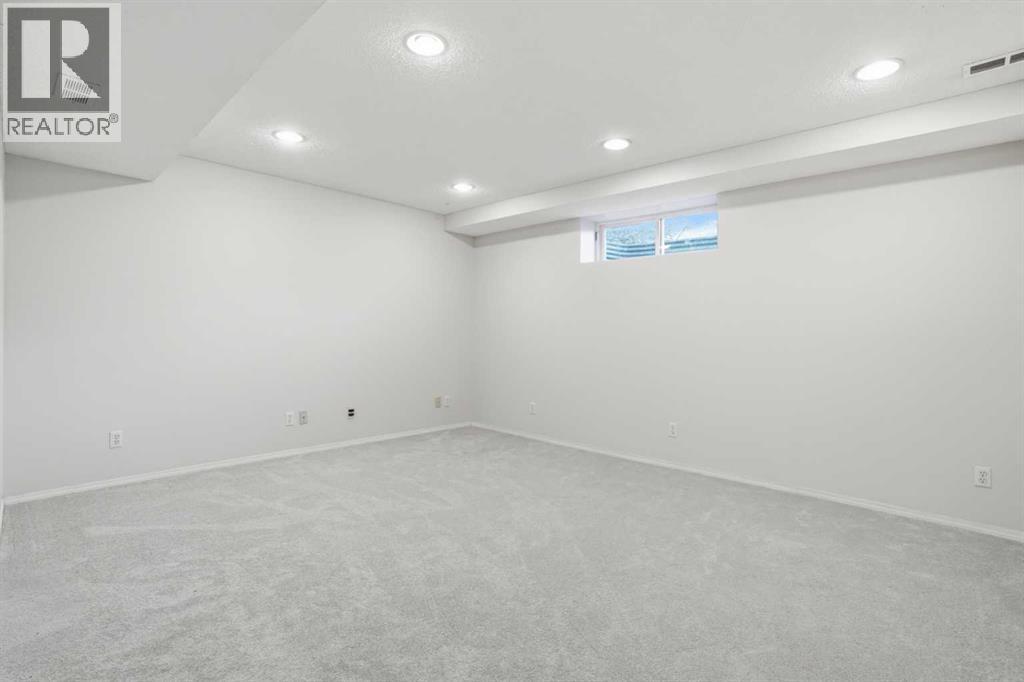 31 Citadel Estates Manor Nw, Calgary, Alberta  T3G 5M6 - Photo 38 - A2266464