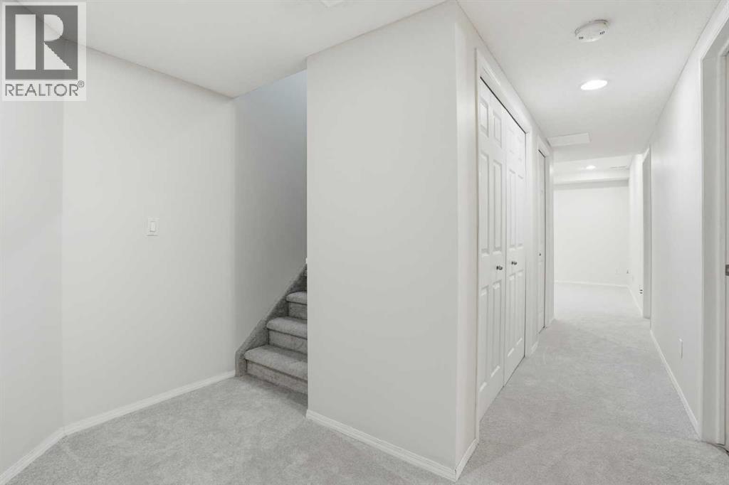 31 Citadel Estates Manor Nw, Calgary, Alberta  T3G 5M6 - Photo 34 - A2266464