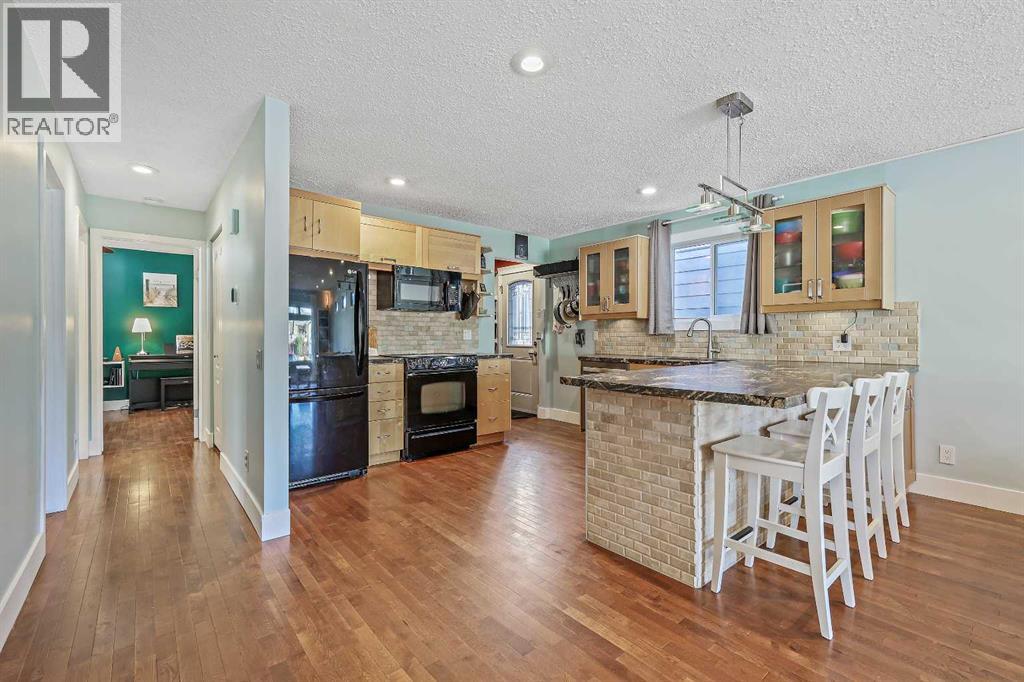 52 Sunhurst Road Se, Calgary, Alberta  T2X 1T1 - Photo 8 - A2266811