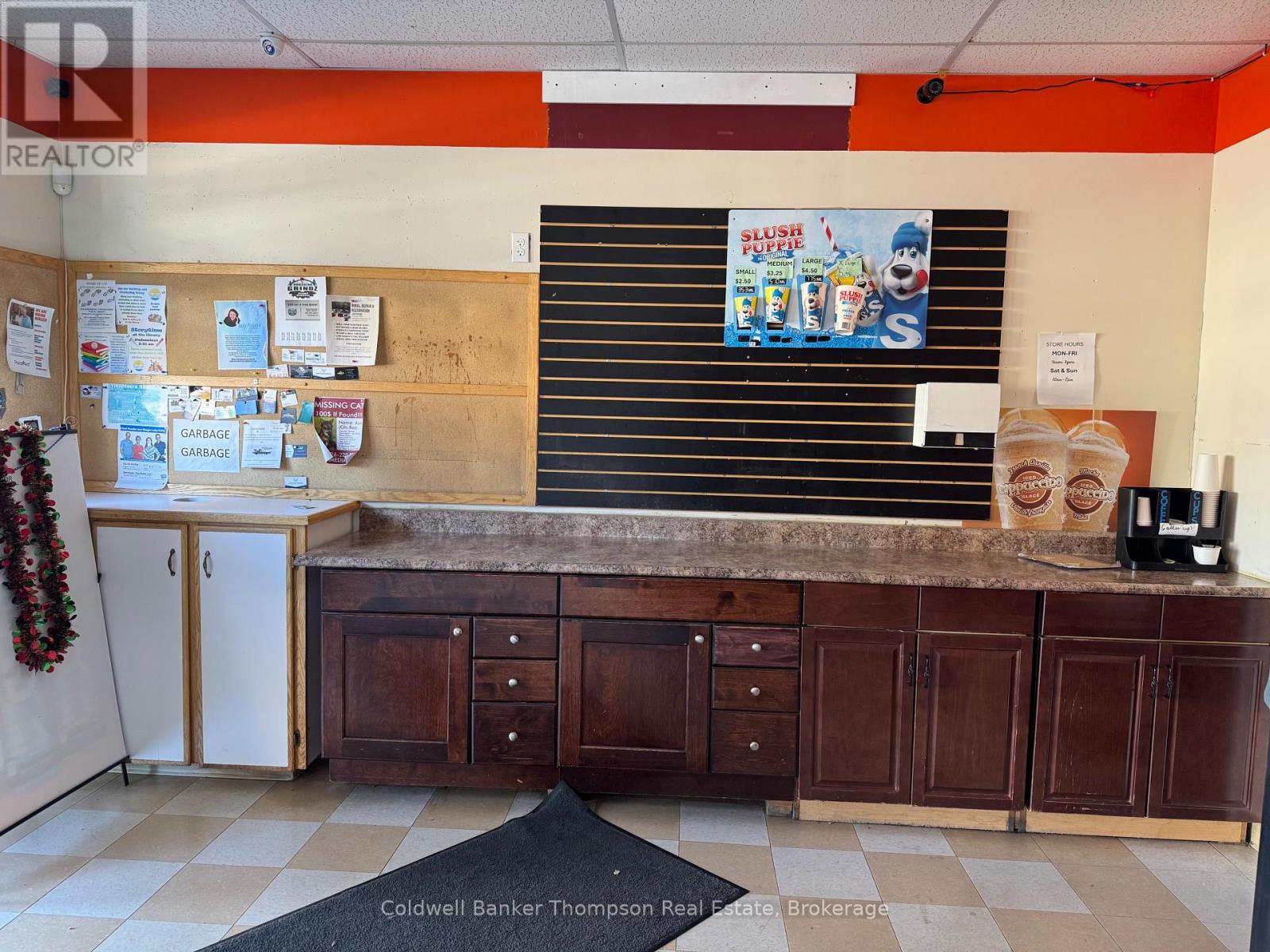 21 Main Street, Sundridge, Ontario  P0A 1Z0 - Photo 3 - X12485861