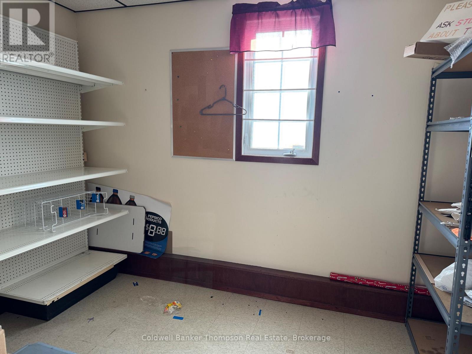 21 Main Street, Sundridge, Ontario  P0A 1Z0 - Photo 4 - X12485861