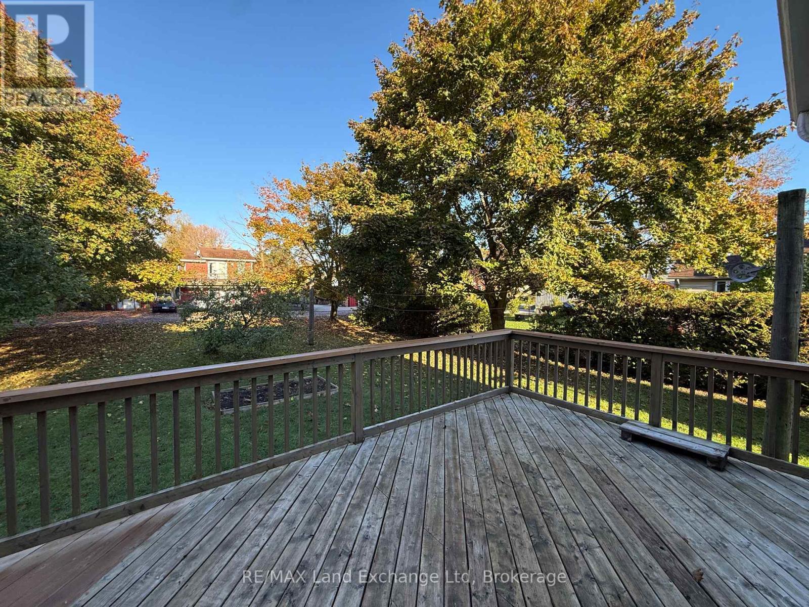 351 Queen Street, North Huron, Ontario  N0M 1H0 - Photo 32 - X12485865