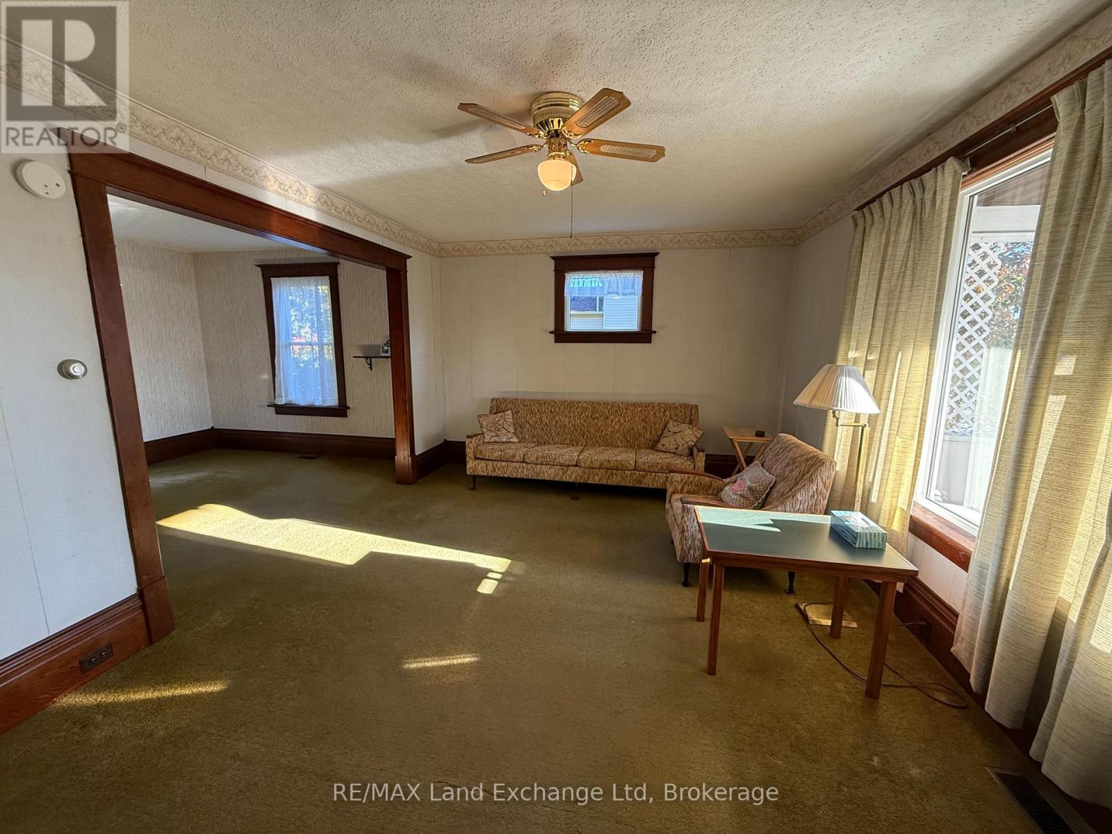 351 Queen Street, North Huron, Ontario  N0M 1H0 - Photo 9 - X12485865