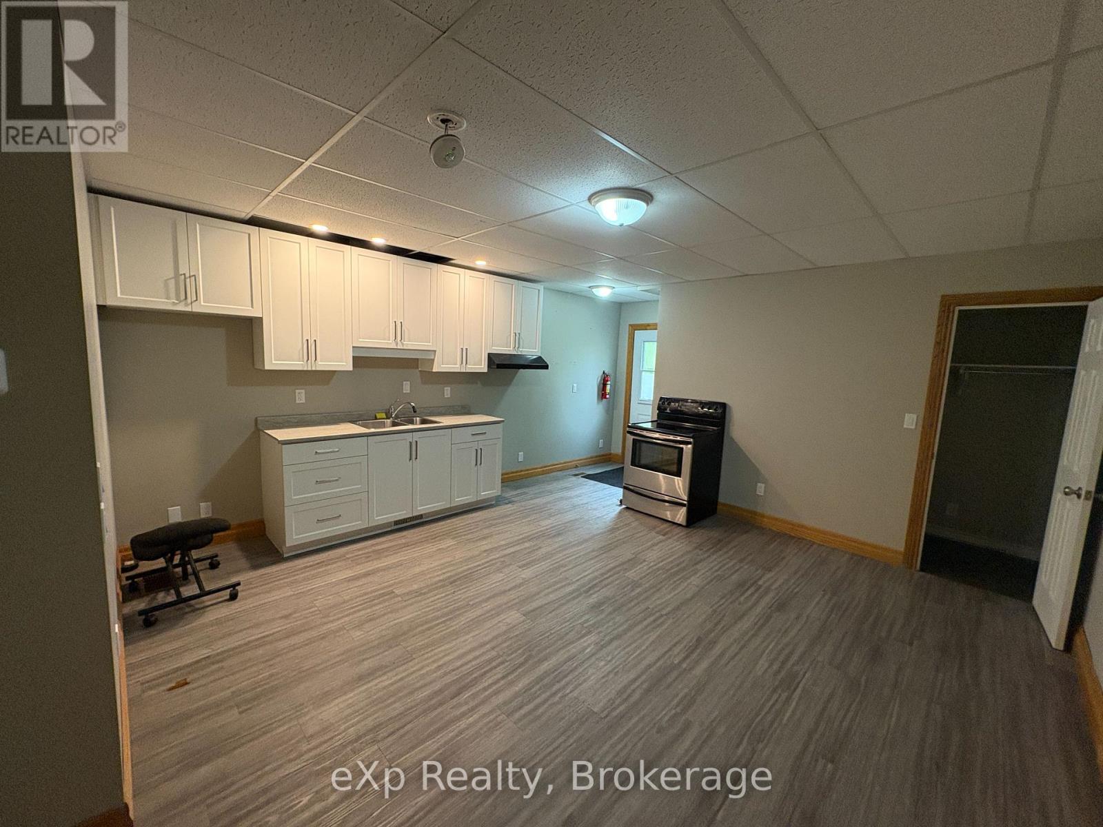 1602 9th Avenue E, Owen Sound, Ontario  N4K 6S2 - Photo 19 - X12485921