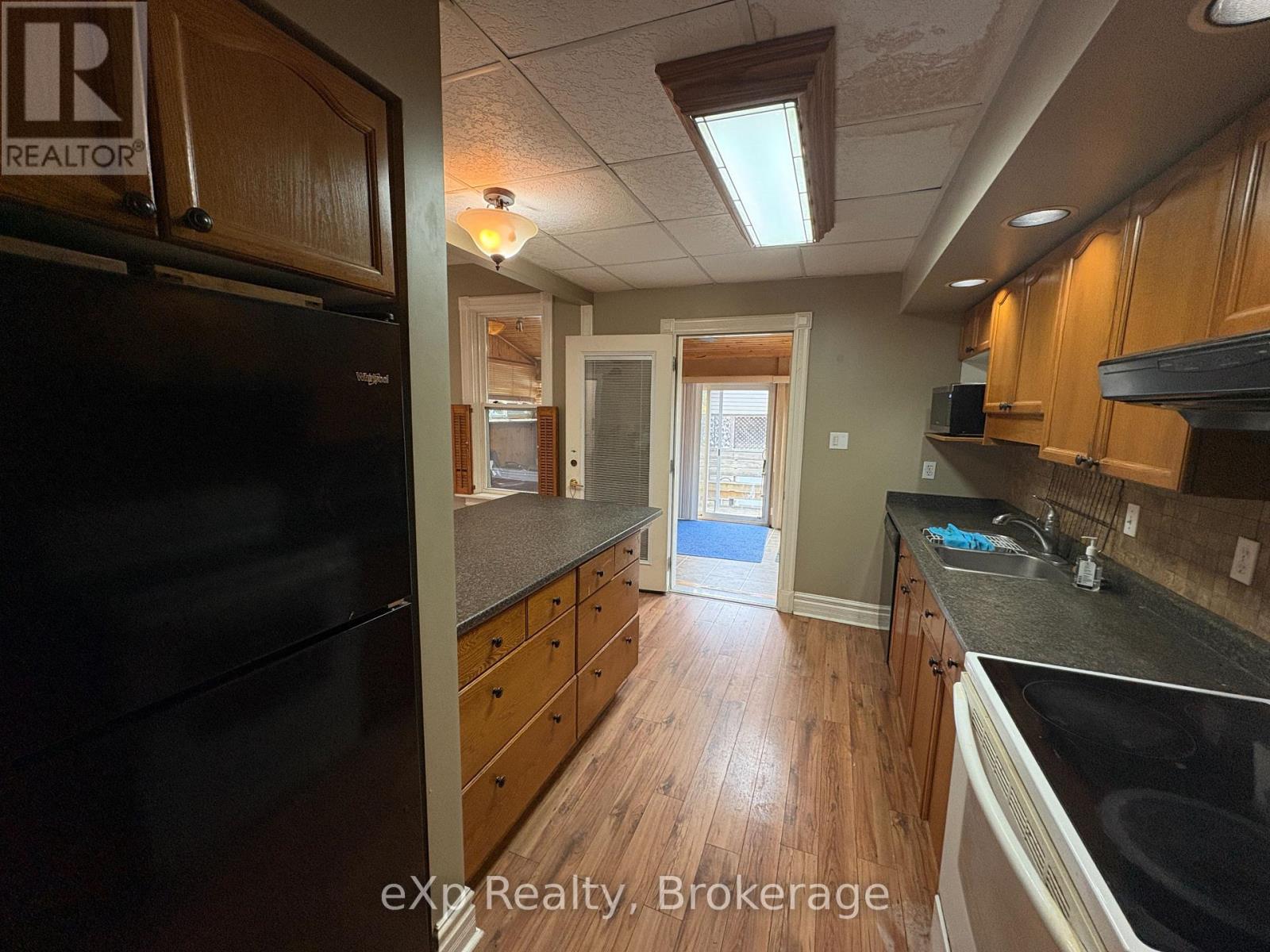 1602 9th Avenue E, Owen Sound, Ontario  N4K 6S2 - Photo 32 - X12485921