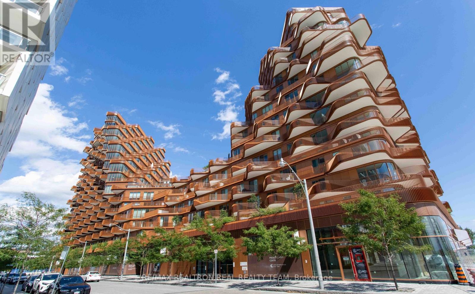 931 - 155 MERCHANTS' WHARF, Toronto, Ontario