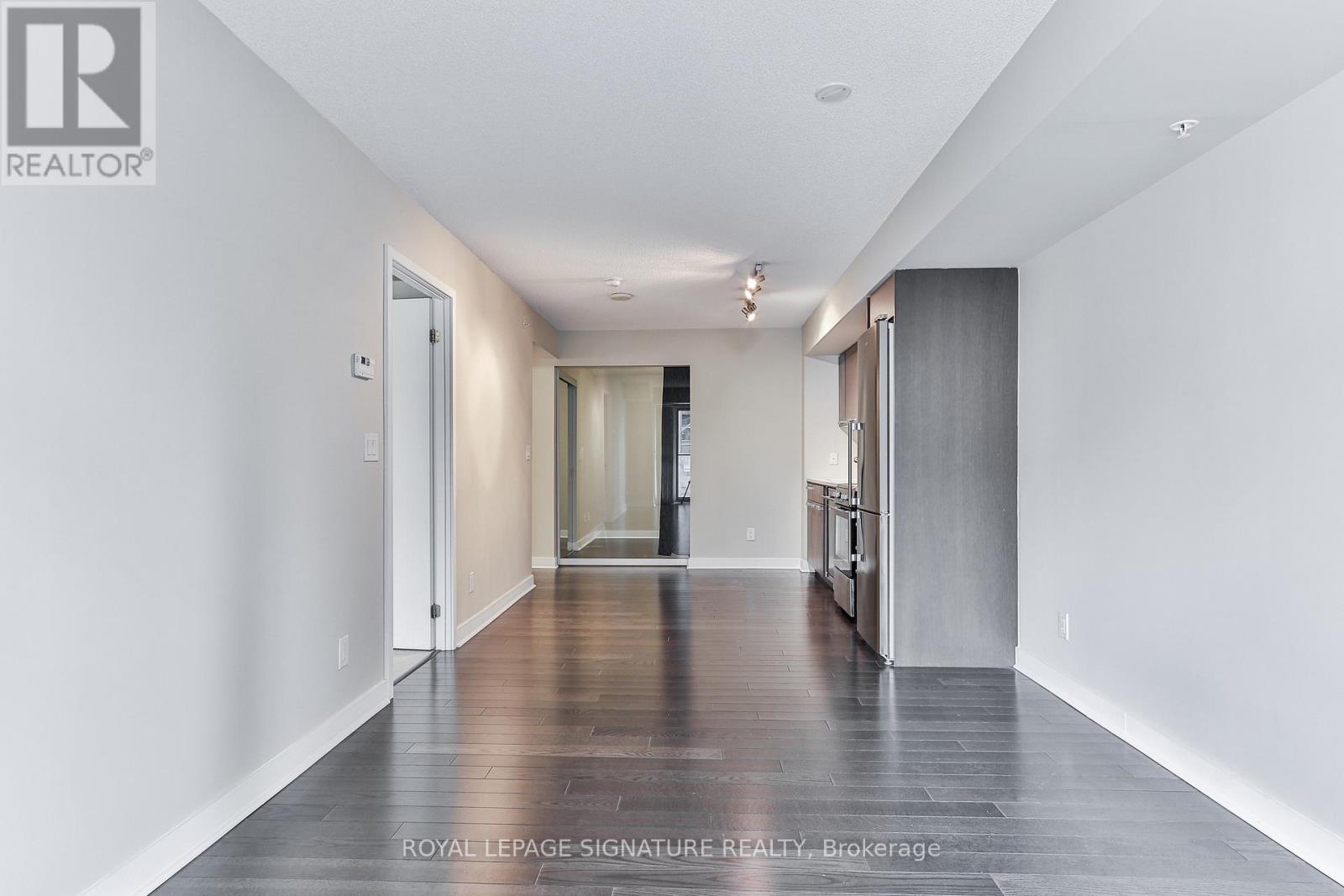 812 - 295 Adelaide Street W, Toronto, Ontario  M5V 1P7 - Photo 14 - C12485835