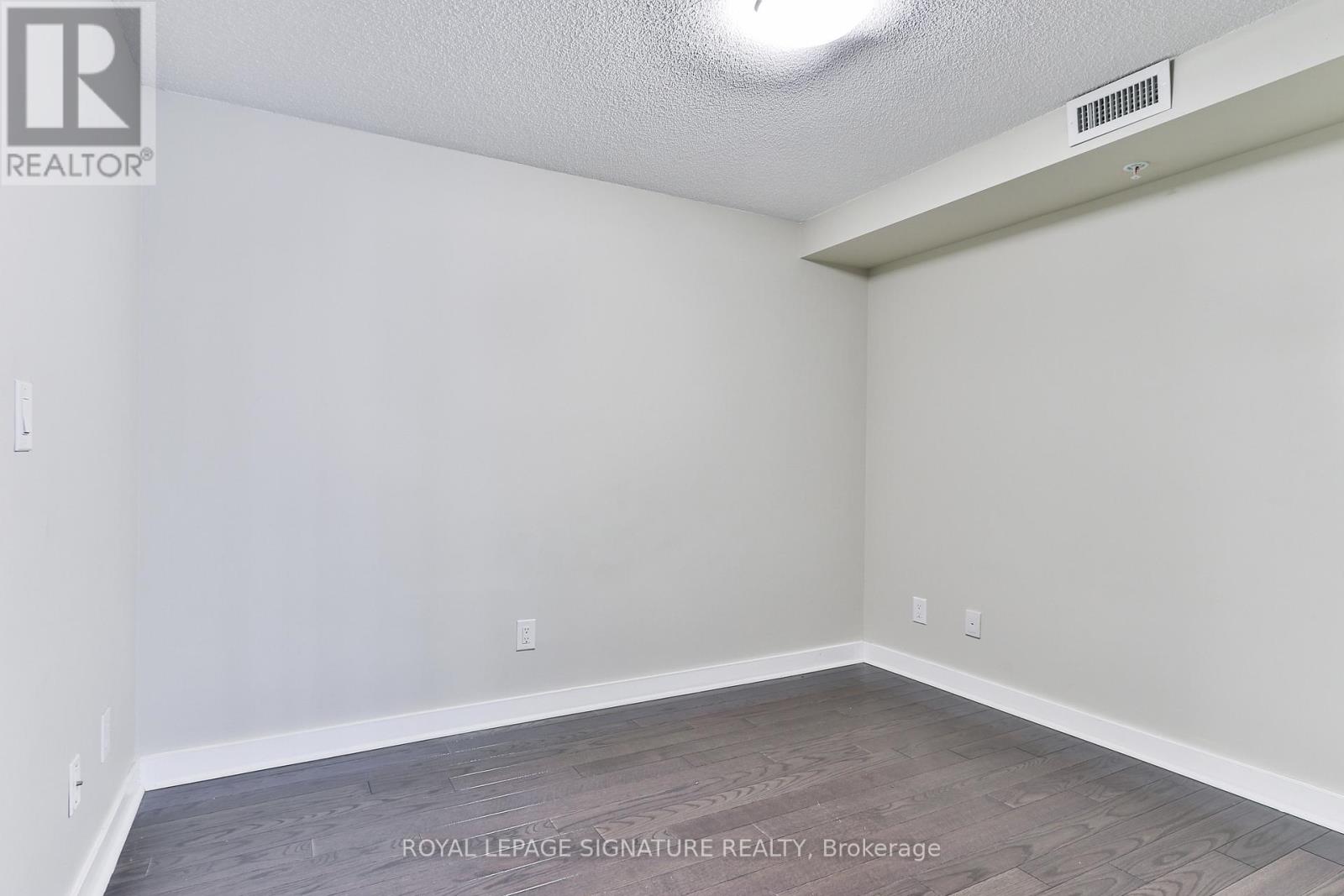 812 - 295 Adelaide Street W, Toronto, Ontario  M5V 1P7 - Photo 17 - C12485835