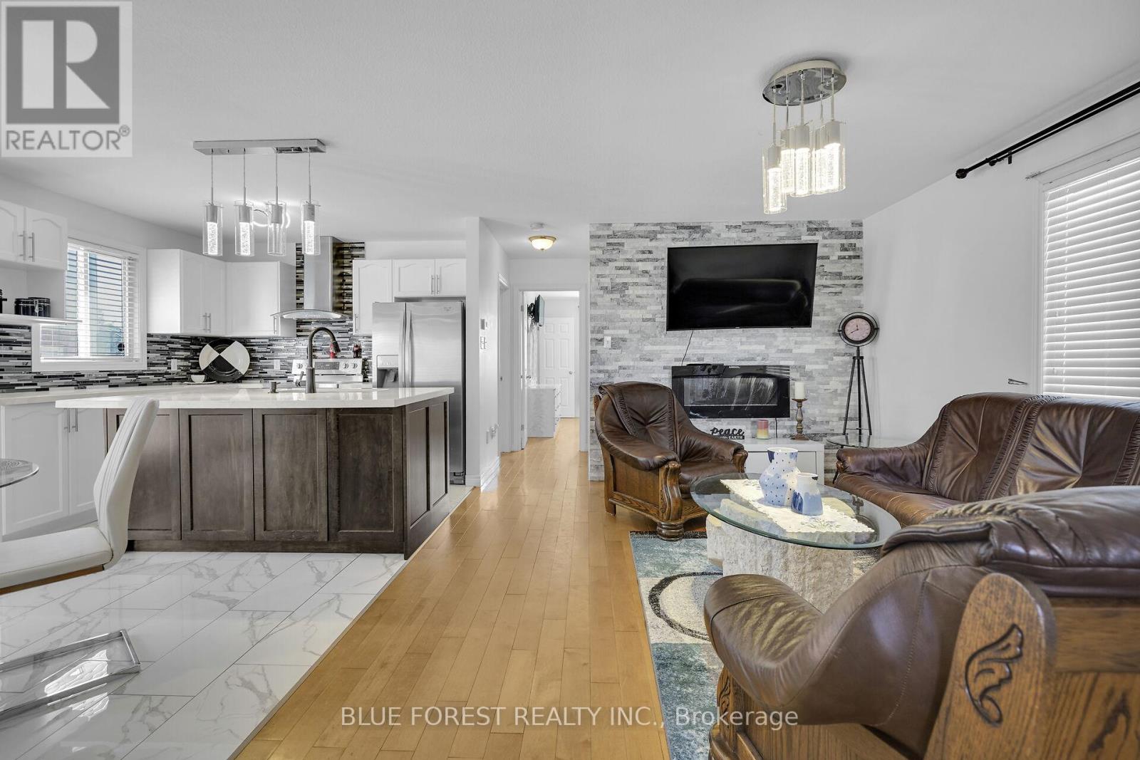 1233 Savannah Drive, London North, Ontario  N5X 4P2 - Photo 10 - X12485905