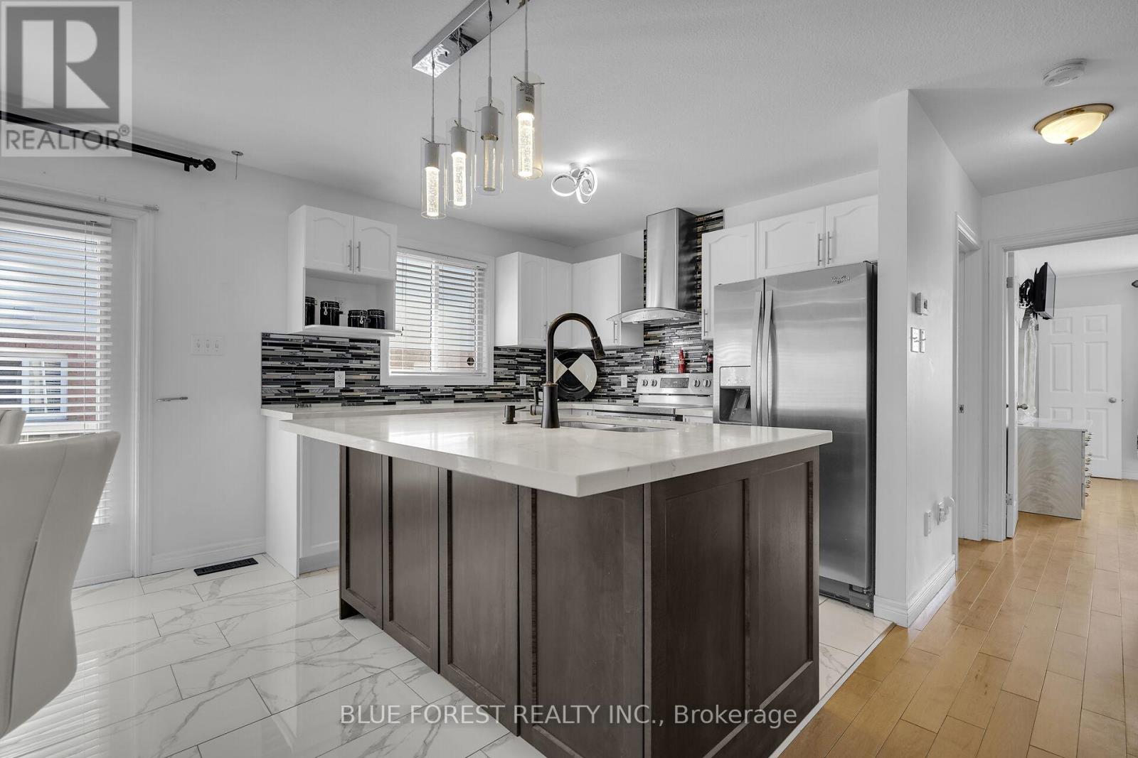 1233 Savannah Drive, London North, Ontario  N5X 4P2 - Photo 16 - X12485905