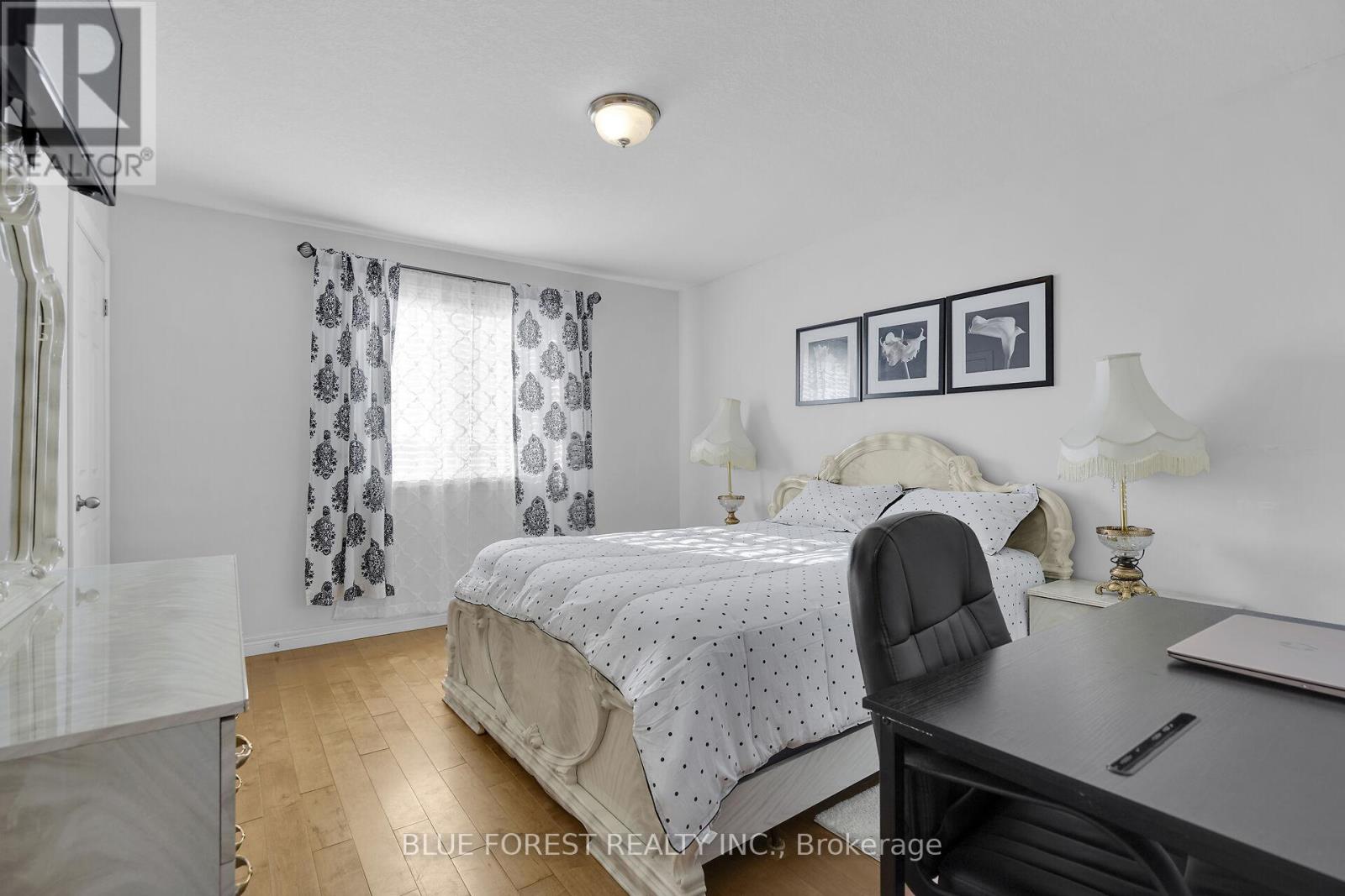 1233 Savannah Drive, London North, Ontario  N5X 4P2 - Photo 23 - X12485905