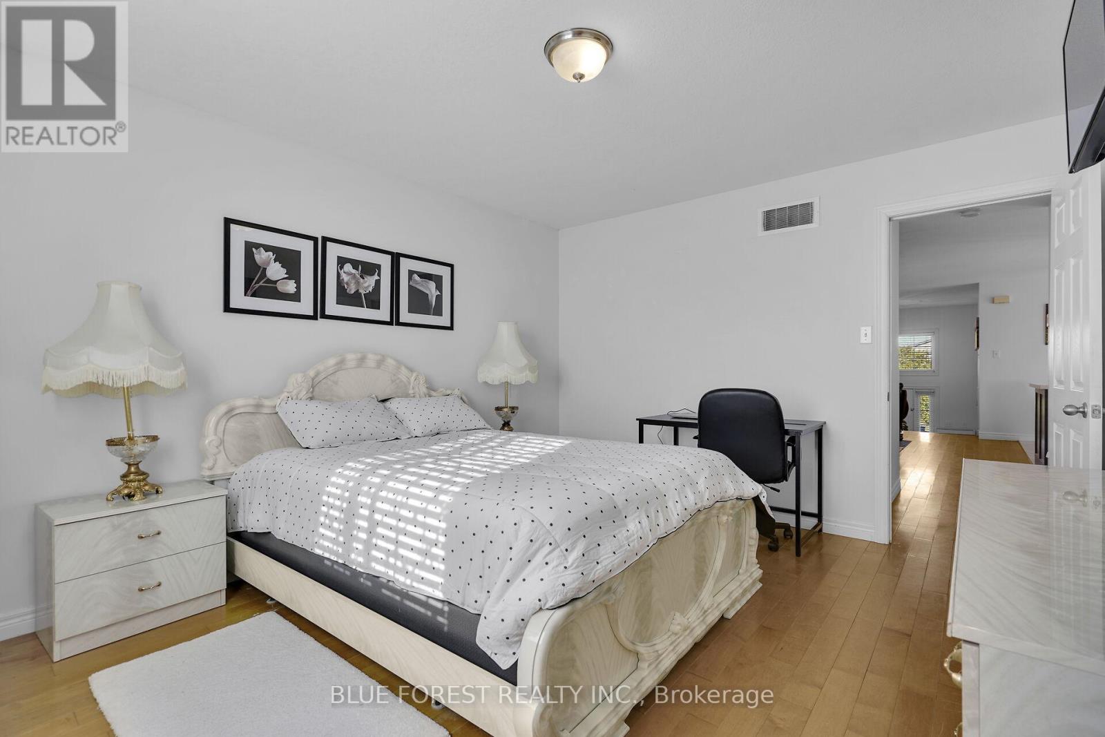 1233 Savannah Drive, London North, Ontario  N5X 4P2 - Photo 24 - X12485905