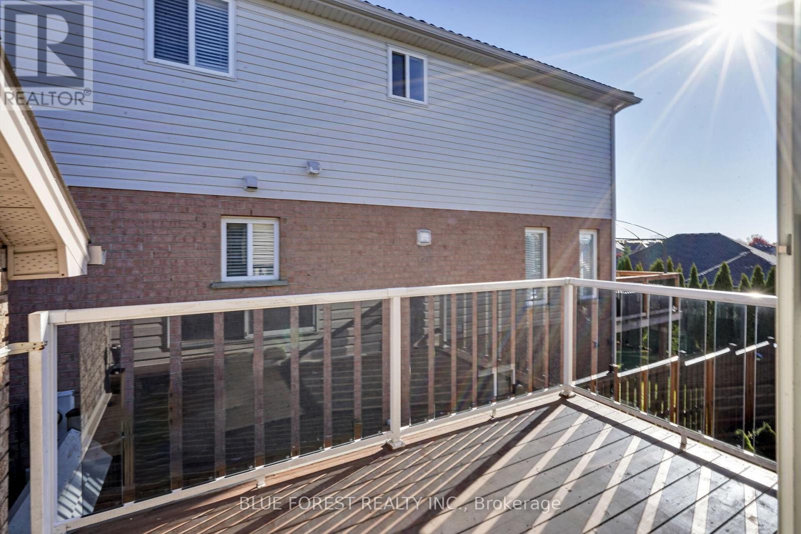 1233 Savannah Drive, London North, Ontario  N5X 4P2 - Photo 32 - X12485905