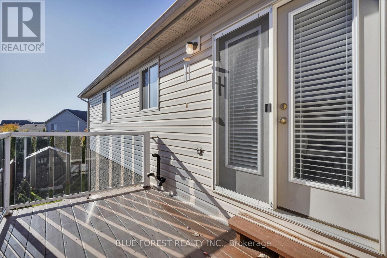 1233 Savannah Drive, London North, Ontario  N5X 4P2 - Photo 33 - X12485905