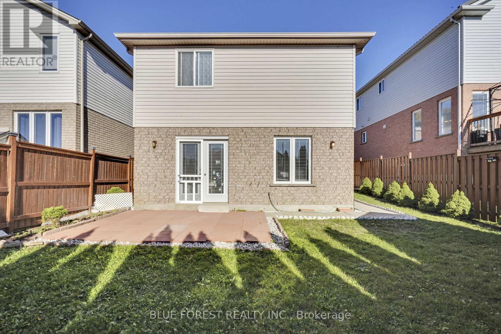 1233 Savannah Drive, London North, Ontario  N5X 4P2 - Photo 34 - X12485905