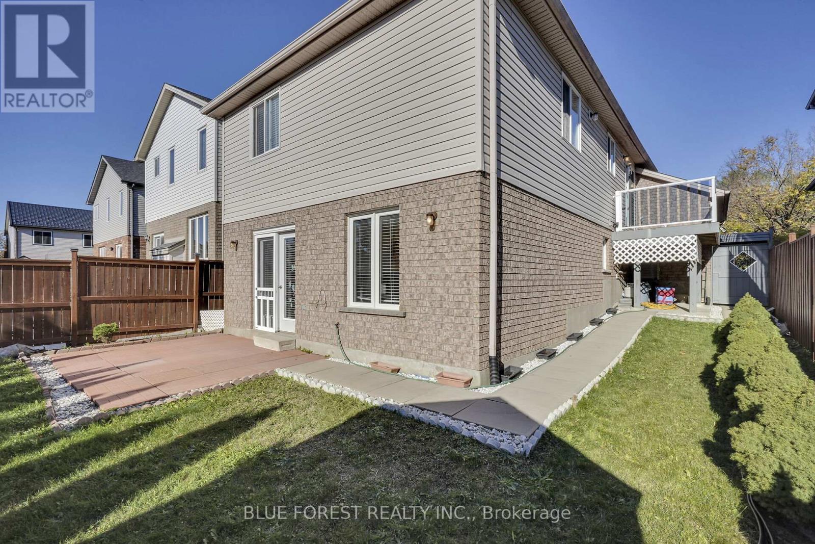 1233 Savannah Drive, London North, Ontario  N5X 4P2 - Photo 35 - X12485905