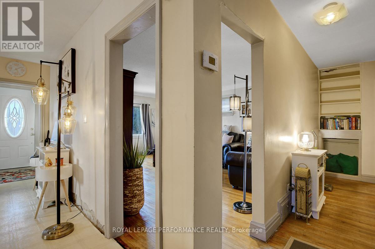 103 Glynn Avenue, Ottawa, Ontario  K1K 1S7 - Photo 17 - X12485968