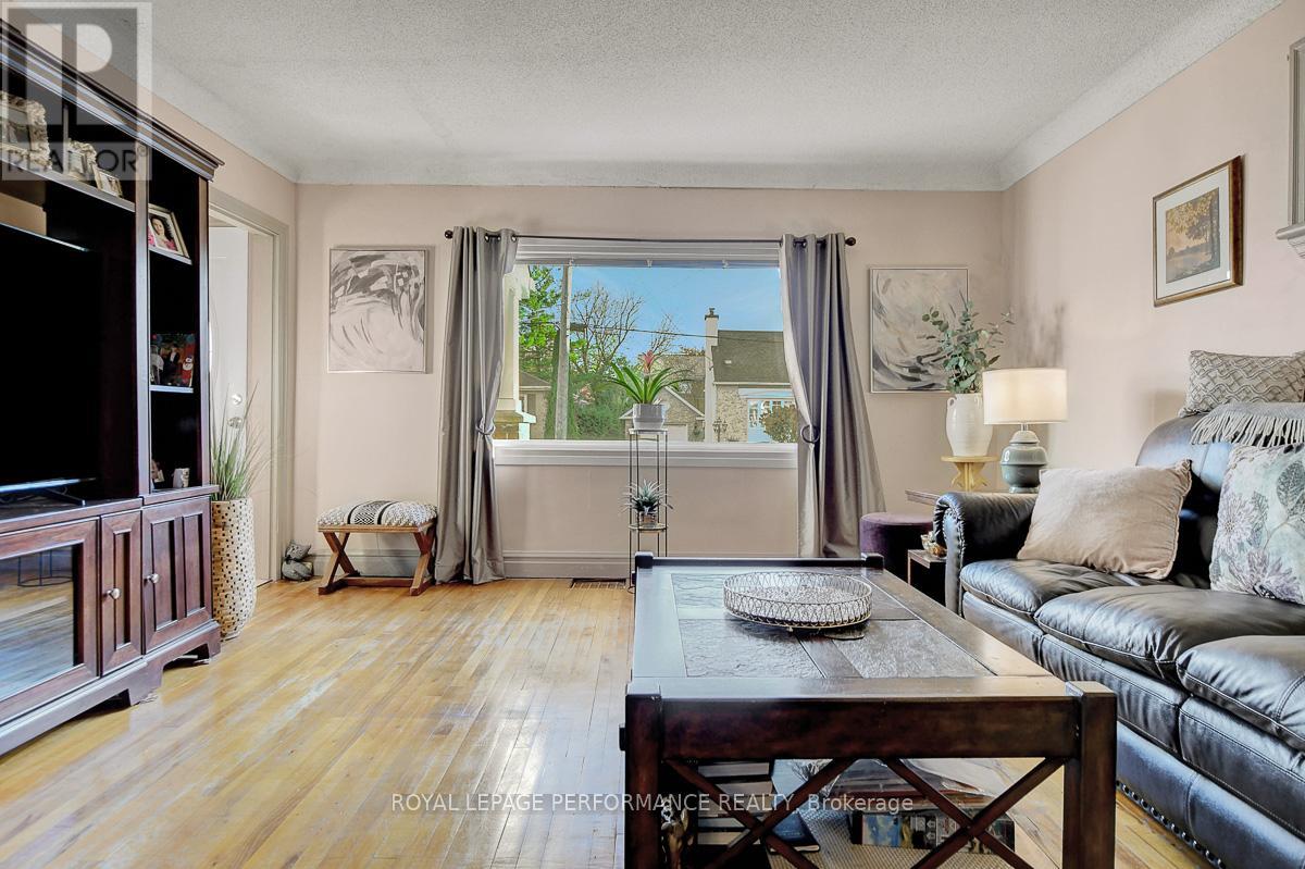 103 Glynn Avenue, Ottawa, Ontario  K1K 1S7 - Photo 8 - X12485968