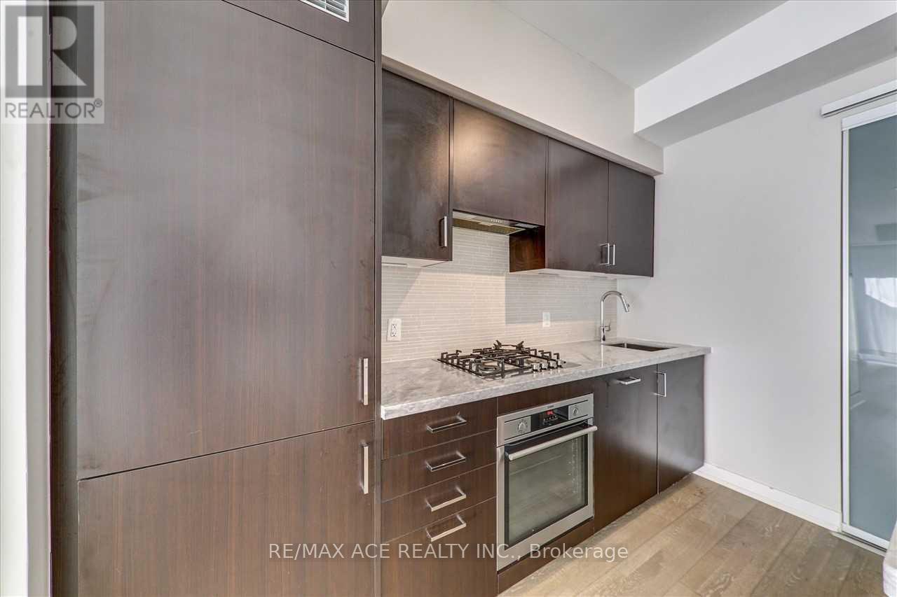 206 - 1960 Queens Street, Toronto, Ontario  M4L 1H8 - Photo 14 - E12485794