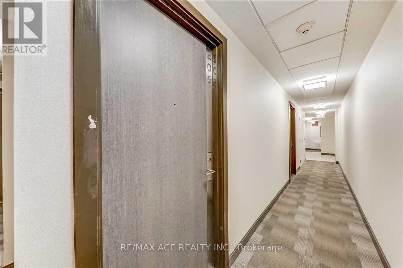 206 - 1960 Queens Street, Toronto, Ontario  M4L 1H8 - Photo 5 - E12485794