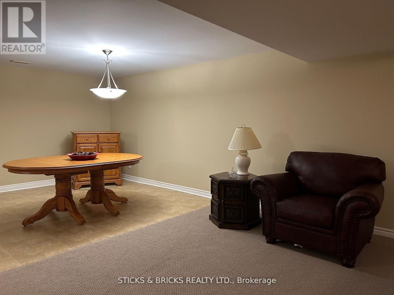 12 - 3241 Montrose Road, Niagara Falls, Ontario  L2H 3L3 - Photo 30 - X12485858