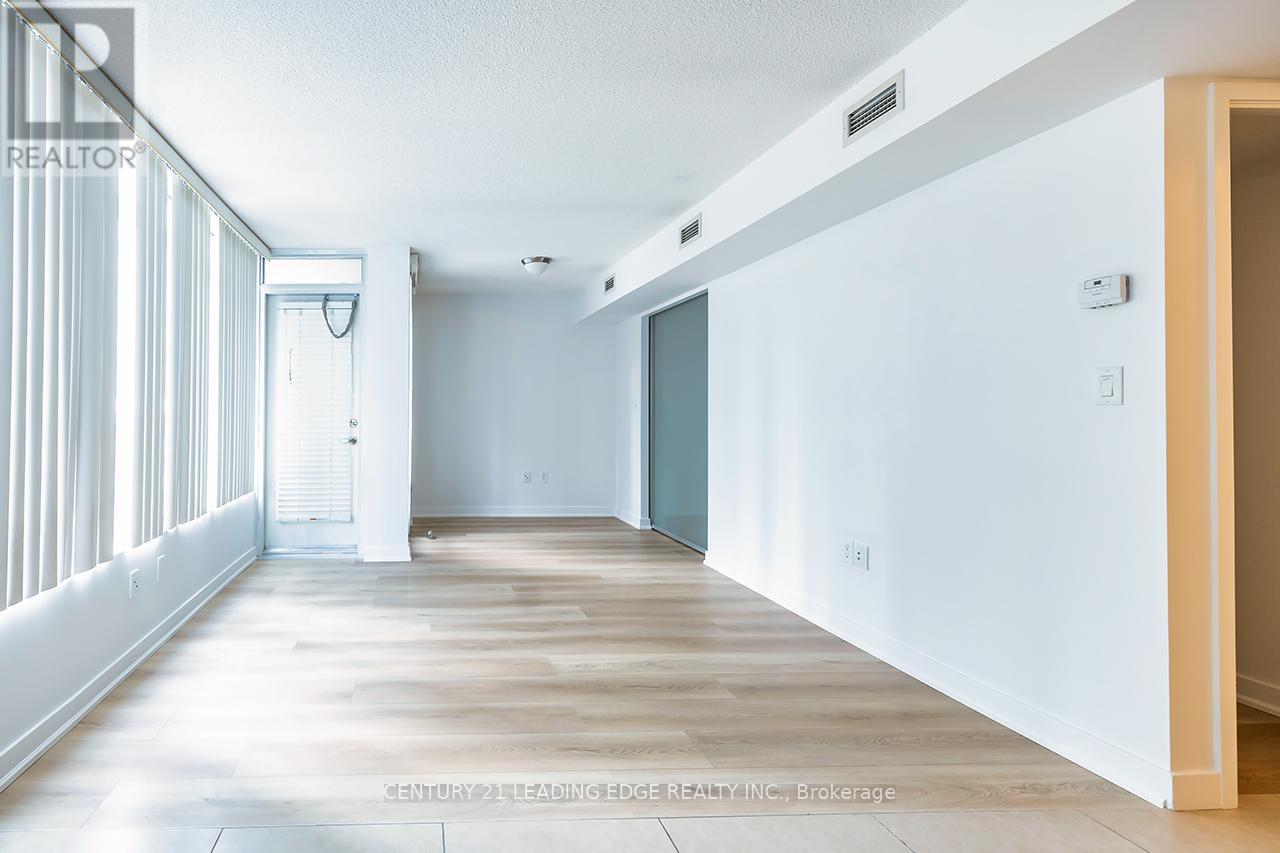 318 - 15 Brunel Court, Toronto, Ontario  M5V 3Y6 - Photo 15 - C12467548