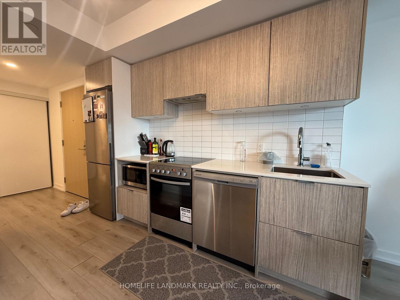 2612 - 395 Bloor Street, Toronto, Ontario  M4W 0B4 - Photo 4 - C12472064