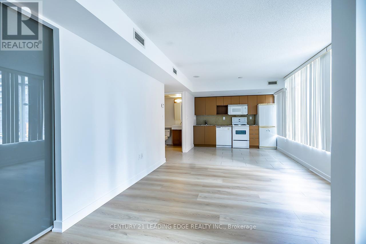 318 - 15 Brunel Court, Toronto, Ontario  M5V 3Y6 - Photo 12 - C12467548