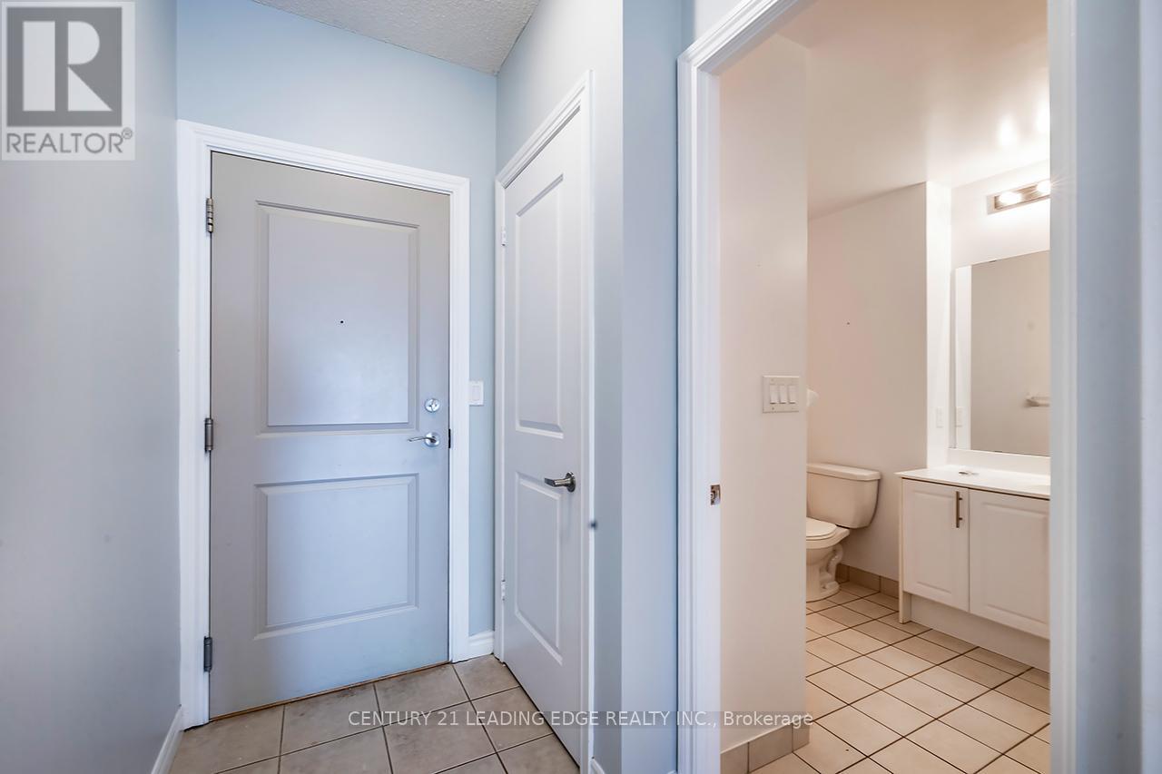 1502 - 133 Wynford Drive, Toronto, Ontario  M3C 0J5 - Photo 19 - C12474051