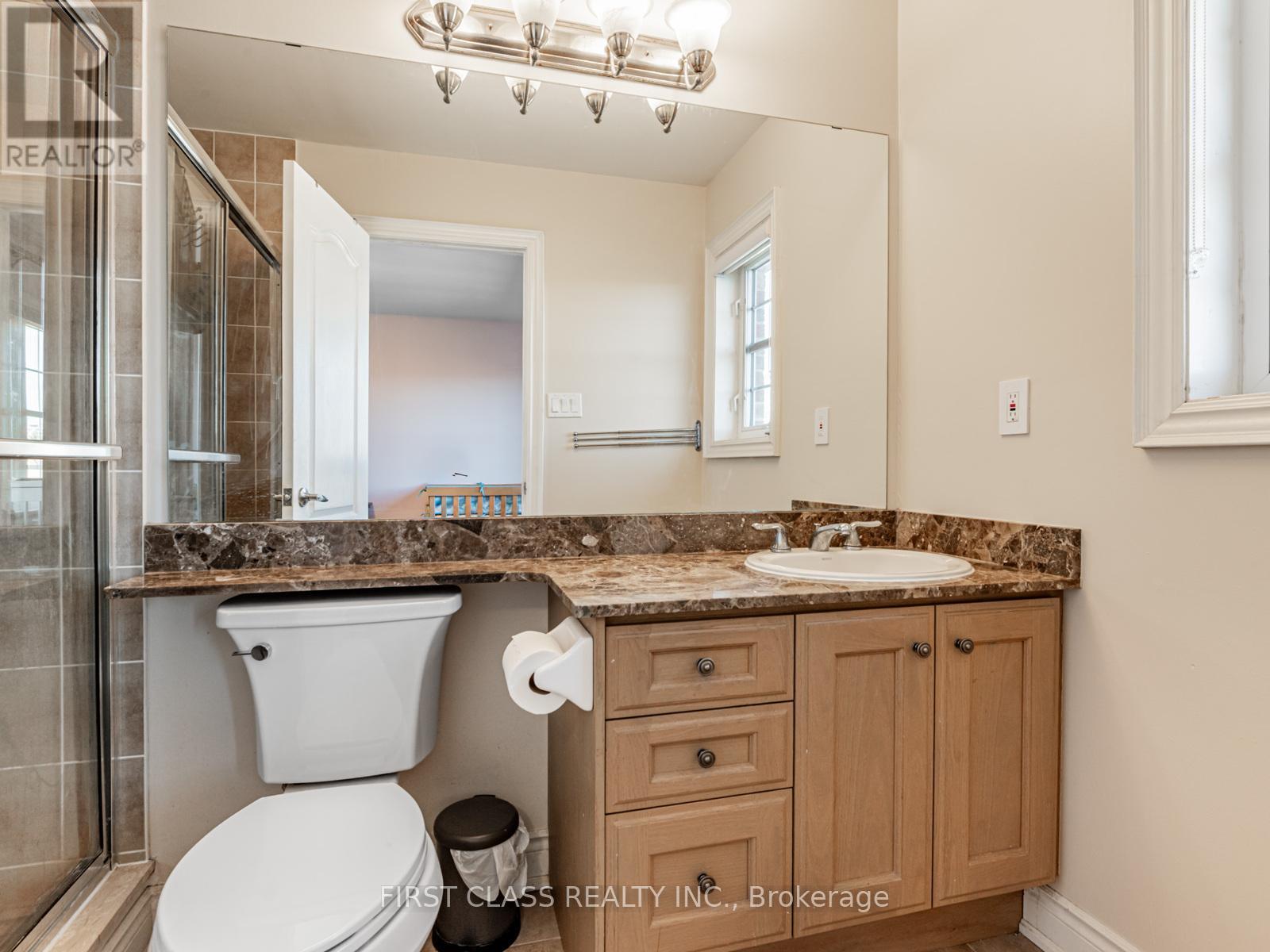 24 Golden Spruce Lane, Vaughan, Ontario  L6A 0J6 - Photo 21 - N12485787