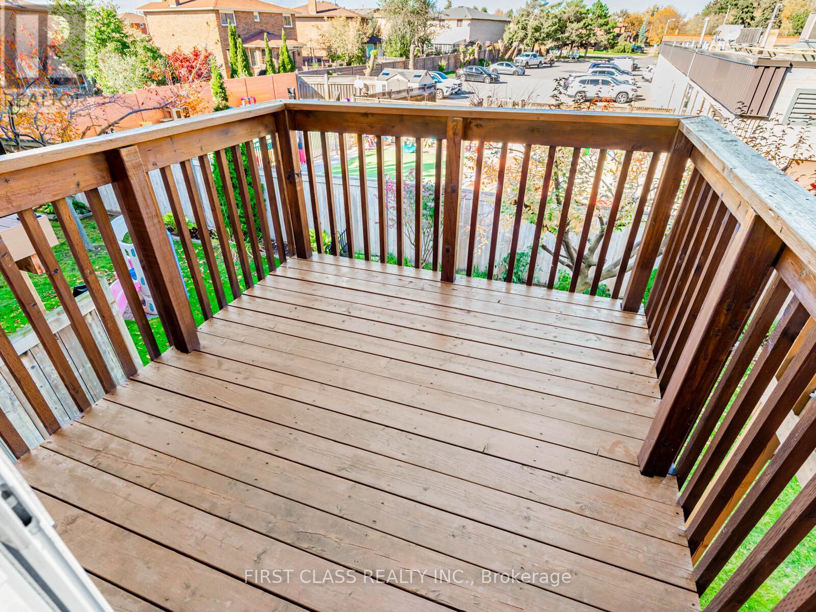 24 Golden Spruce Lane, Vaughan, Ontario  L6A 0J6 - Photo 30 - N12485787