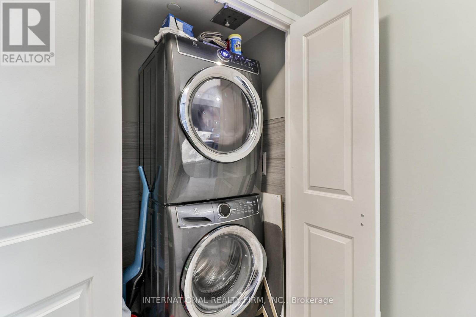 Lph10 - 3700 Highway 7, Vaughan (Vaughan Corporate Centre), Ontario  L4L 0G8 - Photo 15 - N12485810