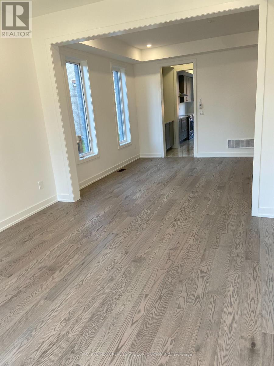 35 Brabin Circle, Whitby, Ontario  L1P 0B9 - Photo 7 - E12319751