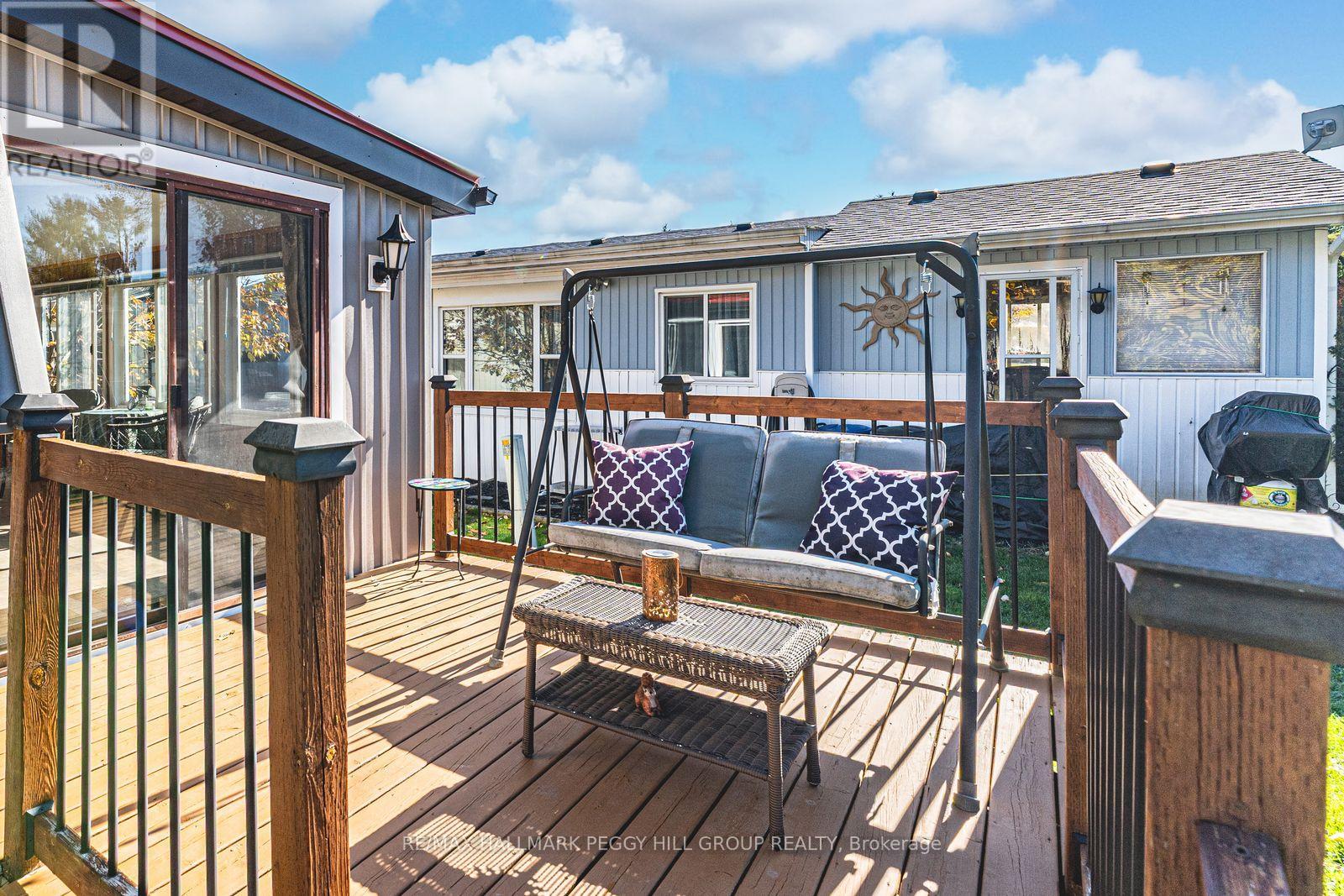 15 Riverview Circle, Innisfil, Ontario  L9S 1M3 - Photo 14 - N12463876