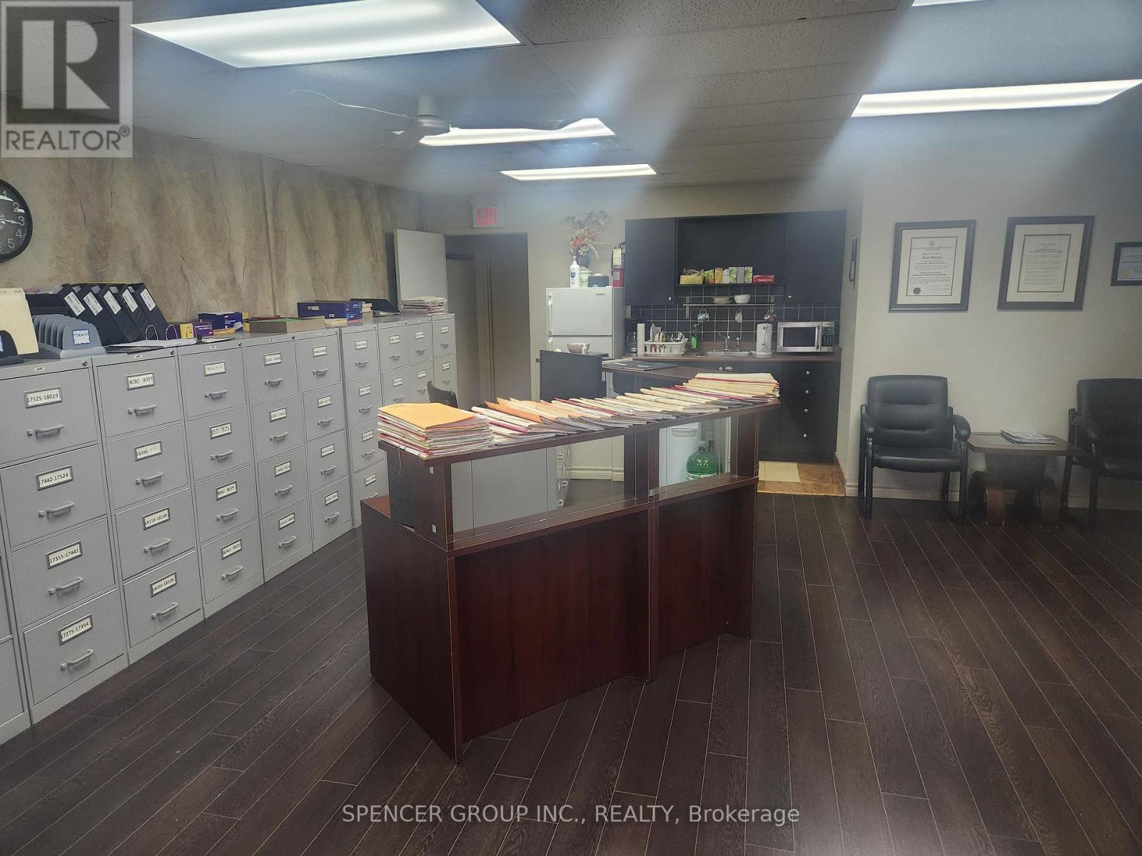 12 - 7003 Steeles Avenue W, Toronto, Ontario  M9W 0A2 - Photo 8 - W12485013